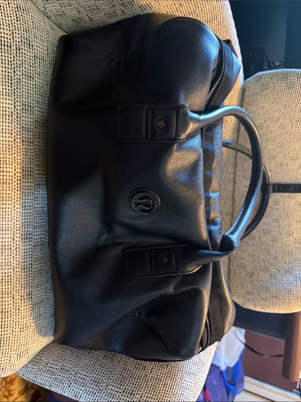Versatile' Black Leather Weekender Duffel Bag